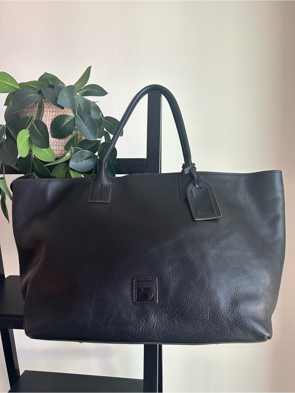 Large Dooney & Bourke Russell Florentine Tote in Black.